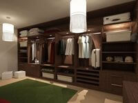 Классическая гардеробная комната из массива с подсветкой Набережные Челны