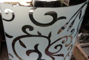 Стекло радиусное с пескоструйным рисунком для радиусных дверей Набережные Челны